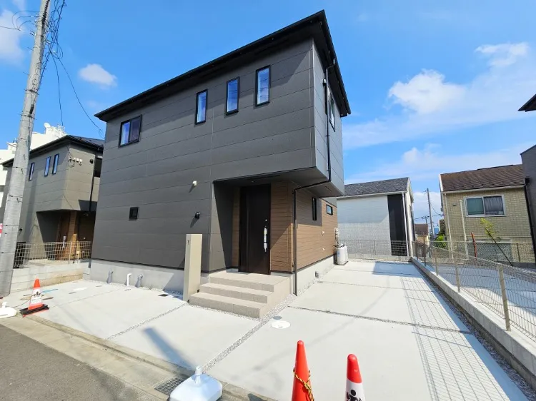 秦野市第3戸川 4号棟
